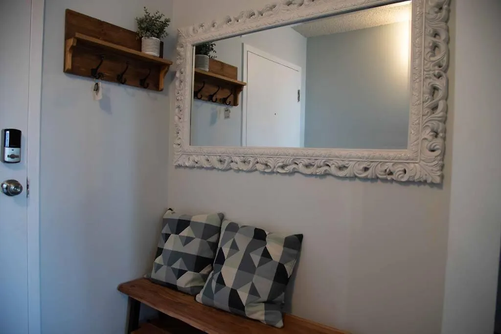 Skylineyyc With Free Parking, Gym And Sauna Apartment Calgary